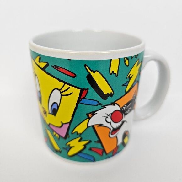 Vintage Coffee Cup Mug 1993 Warner Brothers Sylvester Tweety Bird Taz Bugs Bunny - Picture 1 of 11